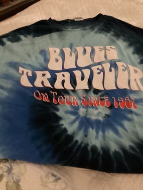 Blues Travelers concert T-shirt